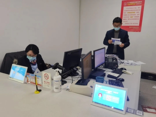 0223_095033_396.jpg 0223_095033_396.jpg